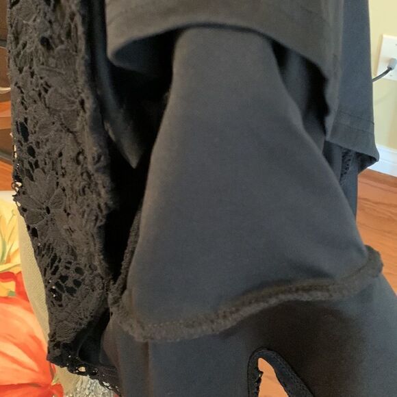 AUXO collection XXL black lace over lining mini dress - Picture 7 of 12